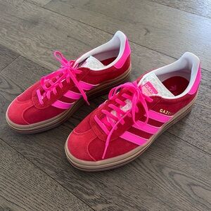 Adidas gazelle Bold collegiate red/lucid pink